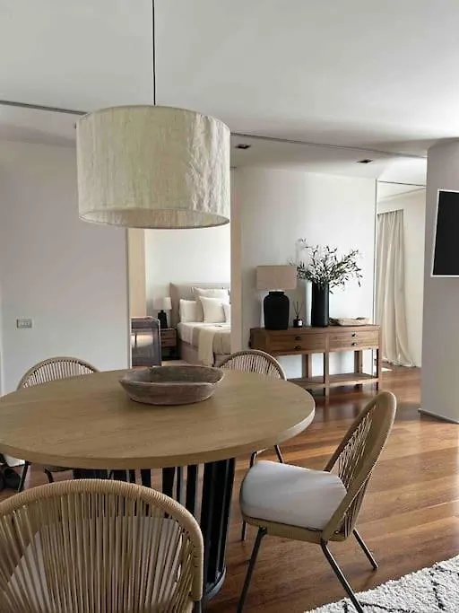La Pedrera Apartment Barcelona 0*,  Spain